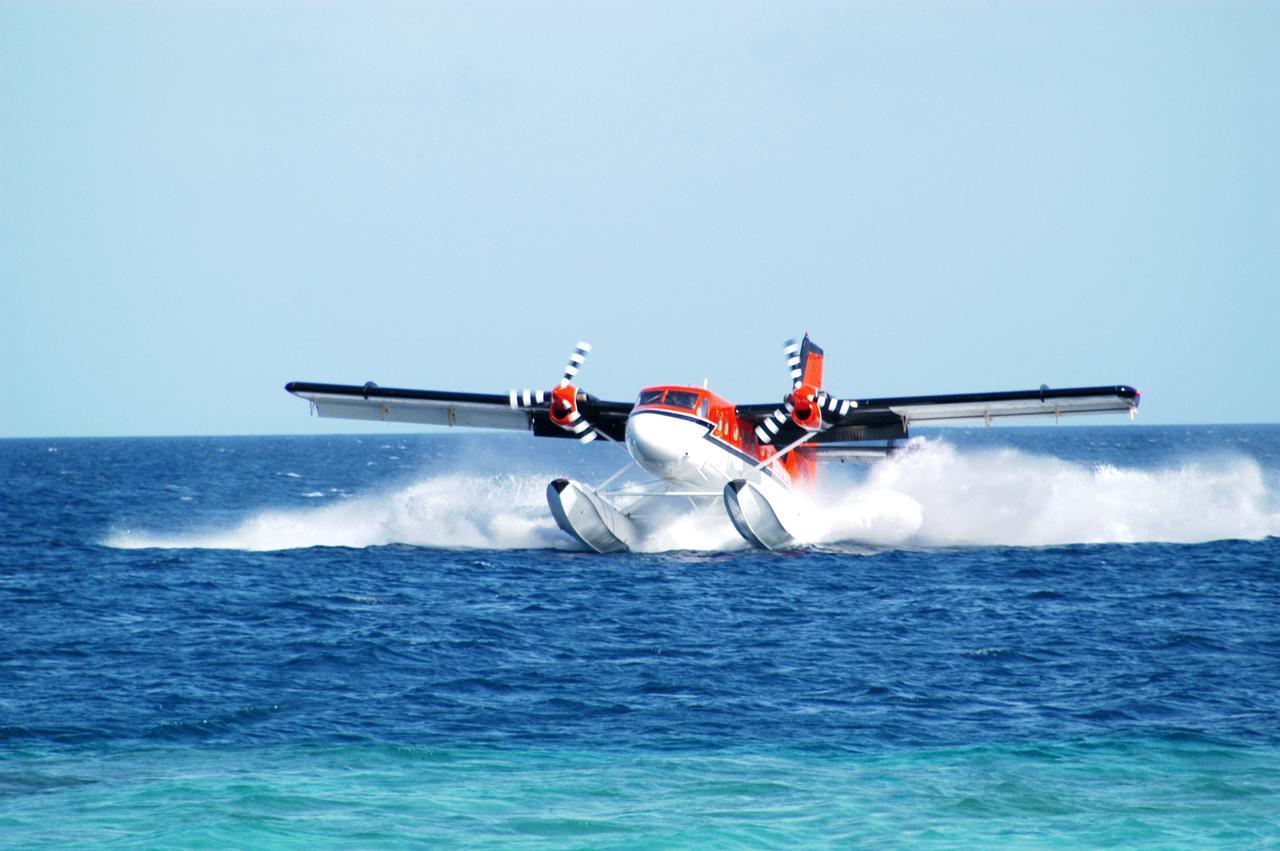 Adaaran Prestige Water Villas Meedhoo  Esterno foto